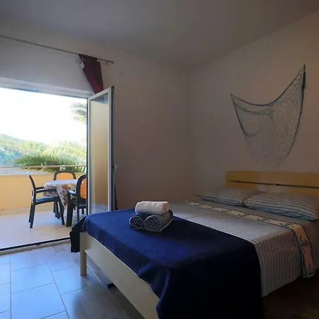 Apartment Savar - Ilo Brbinj
