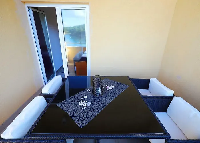 Savar - Ilo Apartman